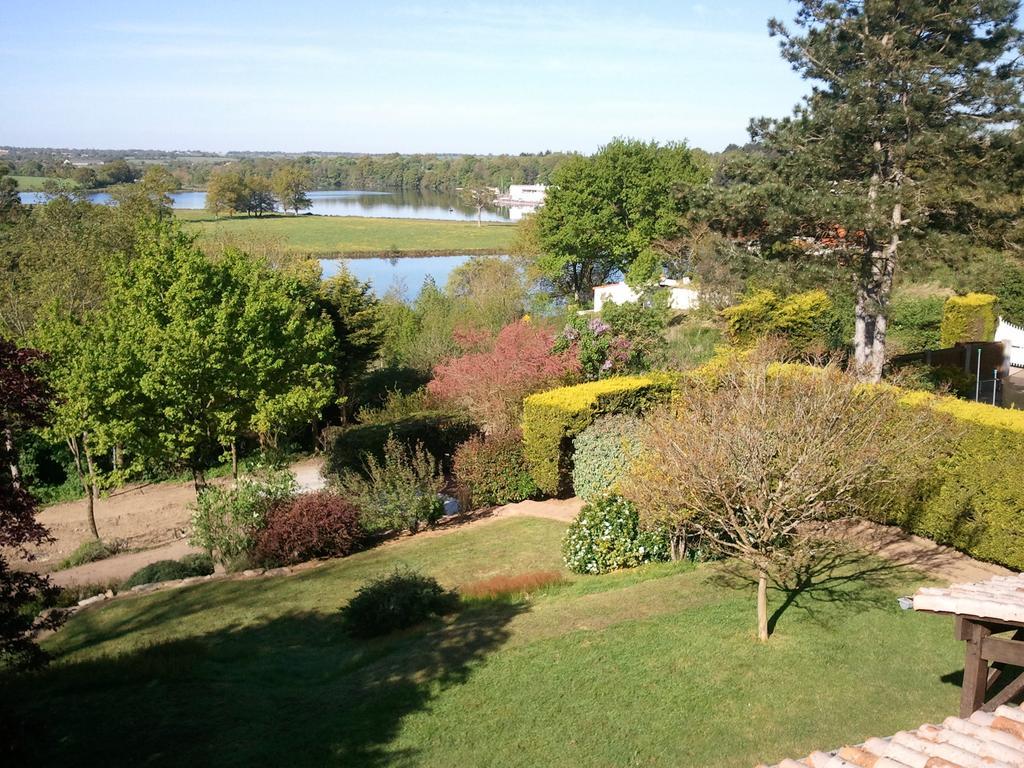 Mas Du Trezon Bed and Breakfast Cholet Exteriör bild